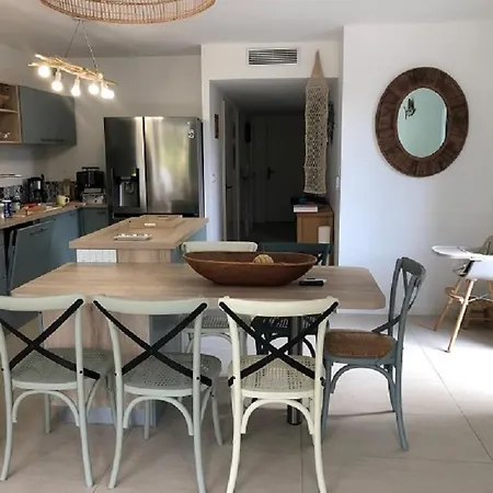 Giens, Superb High-end With Jacuzzi דירה