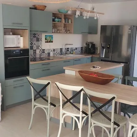 Giens, Superb High-end With Jacuzzi דירה *